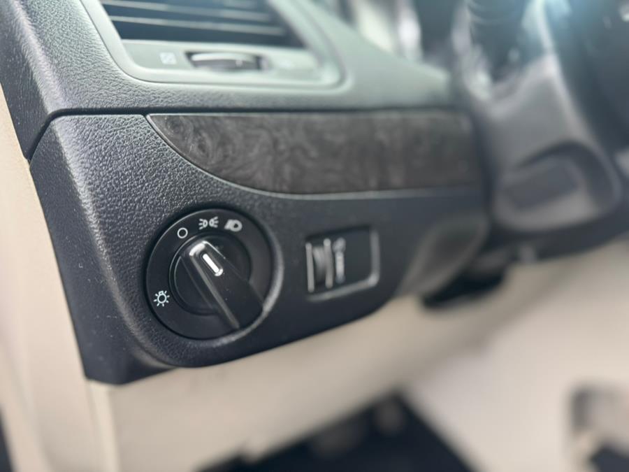 2016 Dodge Grand Caravan 4dr Wgn SXT photo