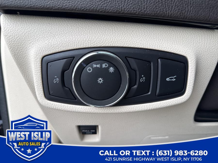2016 Lincoln MKC Reserve photo 25