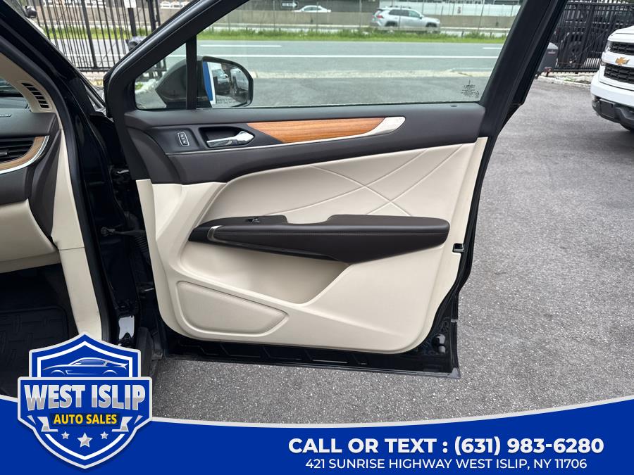 2016 Lincoln MKC Reserve photo 22