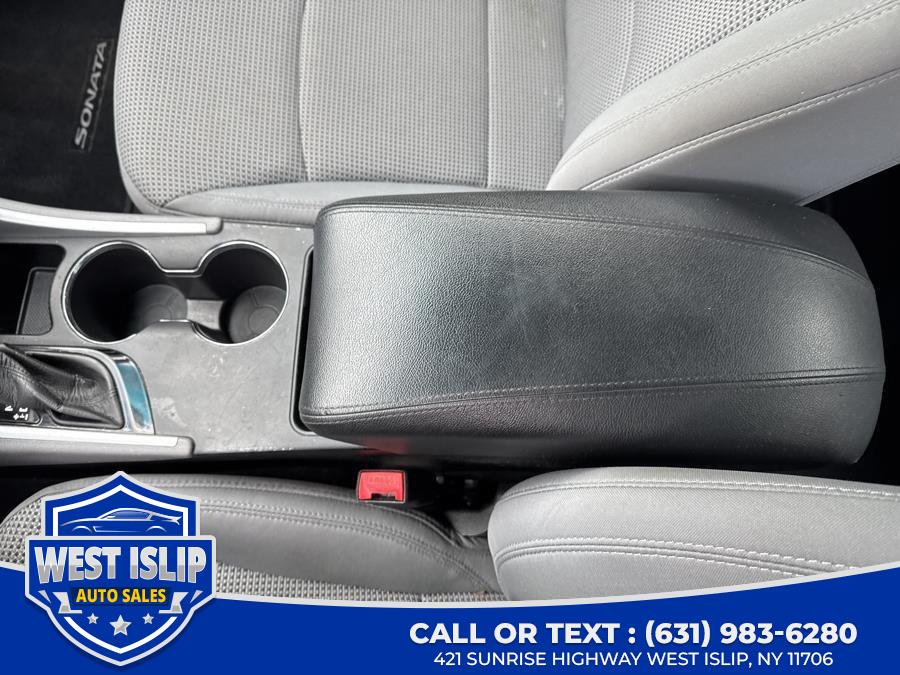 2011 Hyundai Sonata GLS photo