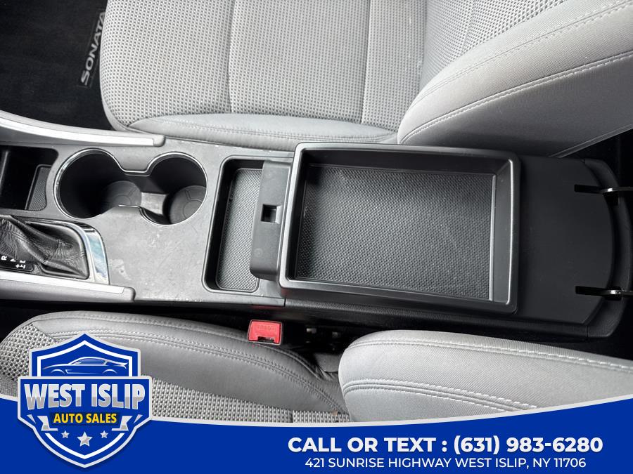 2011 Hyundai Sonata GLS photo