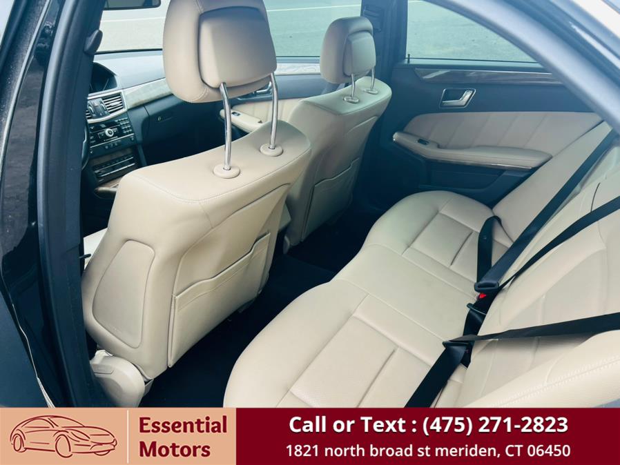 2010 Mercedes-Benz E-Class E350 4MATIC Luxury photo