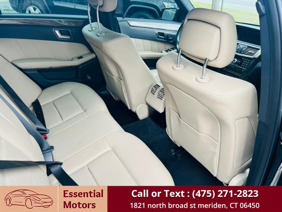 2010 Mercedes-Benz E-Class E350 4MATIC Luxury photo