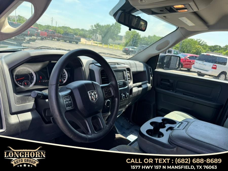 2016 RAM 1500 2WD Crew Cab 140.5