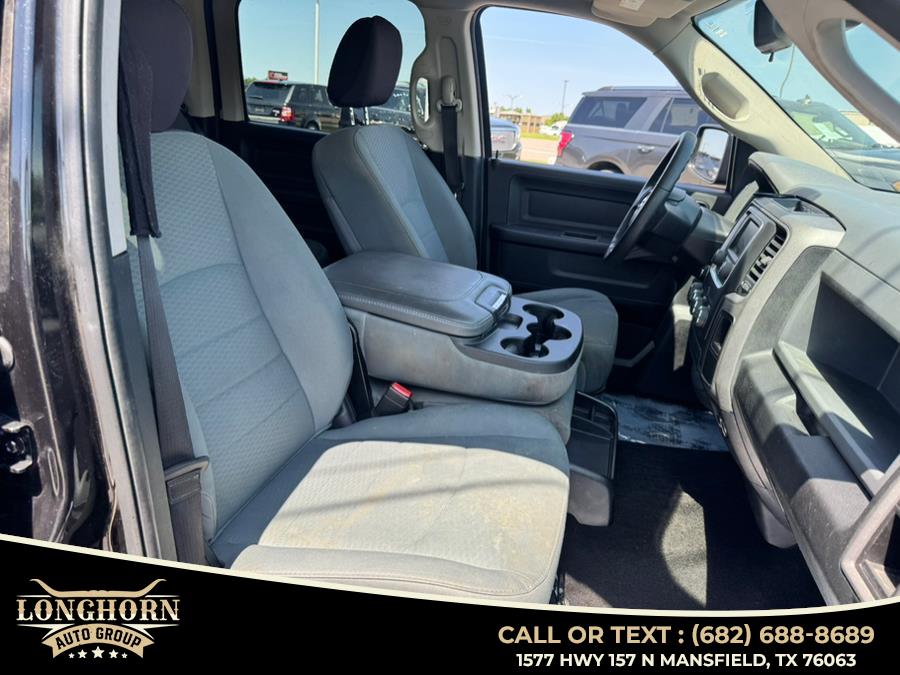 2016 RAM 1500 2WD Crew Cab 140.5