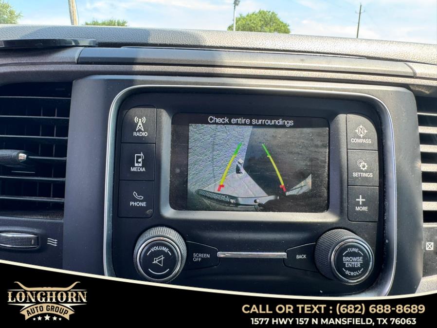 2016 RAM 1500 2WD Crew Cab 140.5