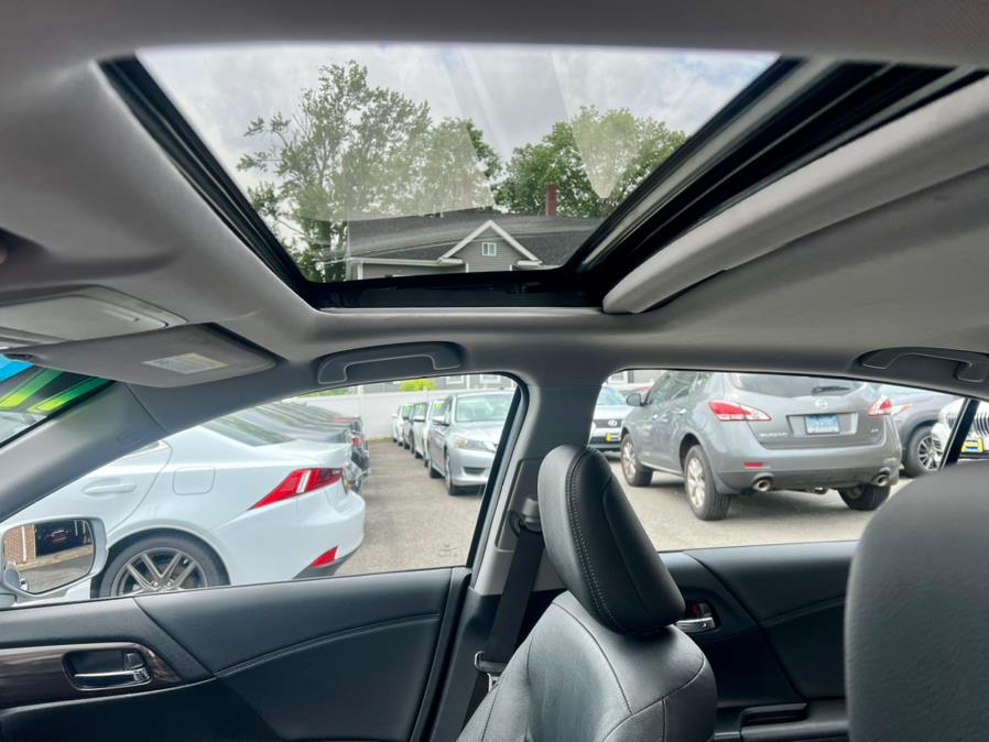2017 Honda ACCORD SEDAN EX-L V6 Auto photo