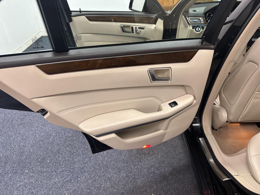 2016 Mercedes-Benz E-Class 4dr Sdn E 350 Sport 4MATIC photo