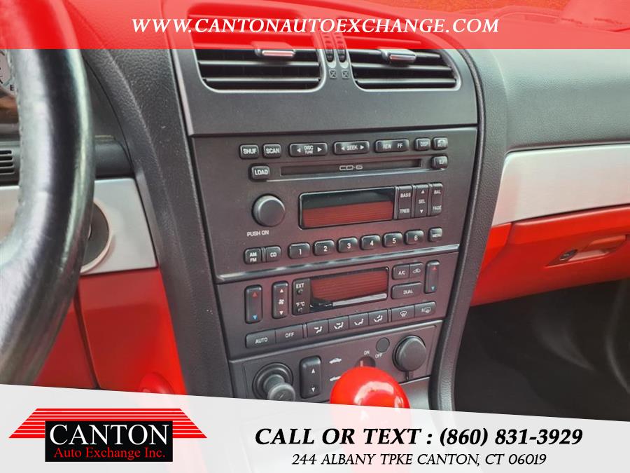 2003 Ford Thunderbird Deluxe photo