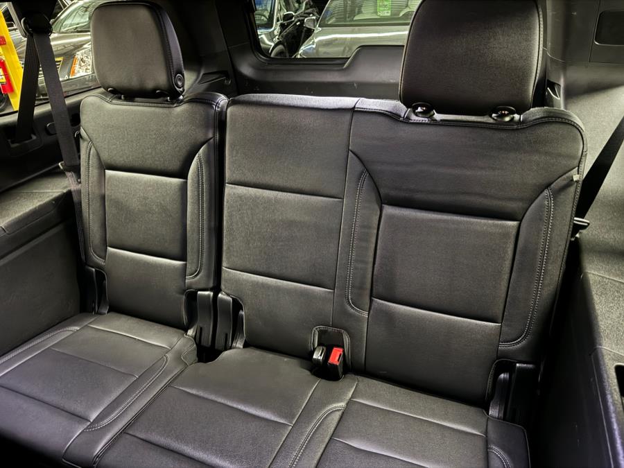 2021 Chevrolet Suburban 4WD 4dr Z71 photo