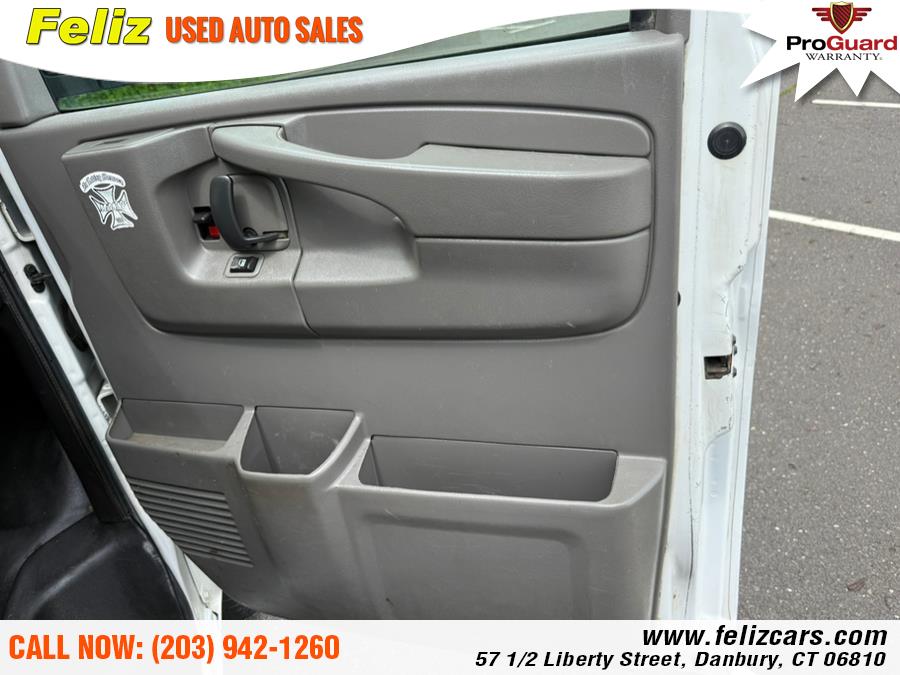 2015 Chevrolet Express Cargo Van RWD 3500 135