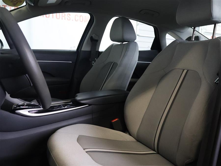 2021 Hyundai Sonata SE photo