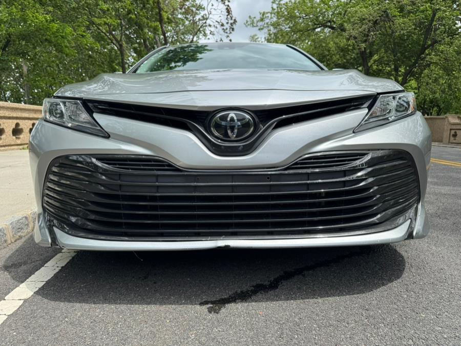 2019 Toyota Camry LE Auto (Natl) photo