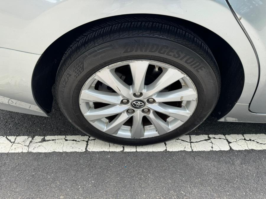 2019 Toyota Camry LE Auto (Natl) photo