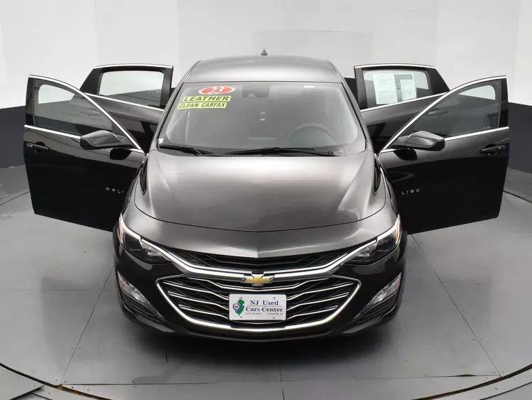 2023 Chevrolet Malibu 1LT Sedan 4D photo