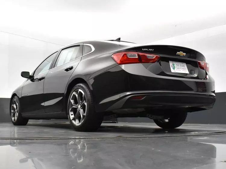 2023 Chevrolet Malibu 1LT Sedan 4D photo