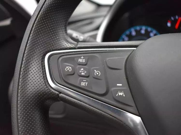 2023 Chevrolet Malibu 1LT Sedan 4D photo