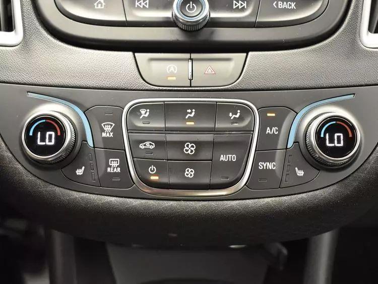 2023 Chevrolet Malibu 1LT Sedan 4D photo