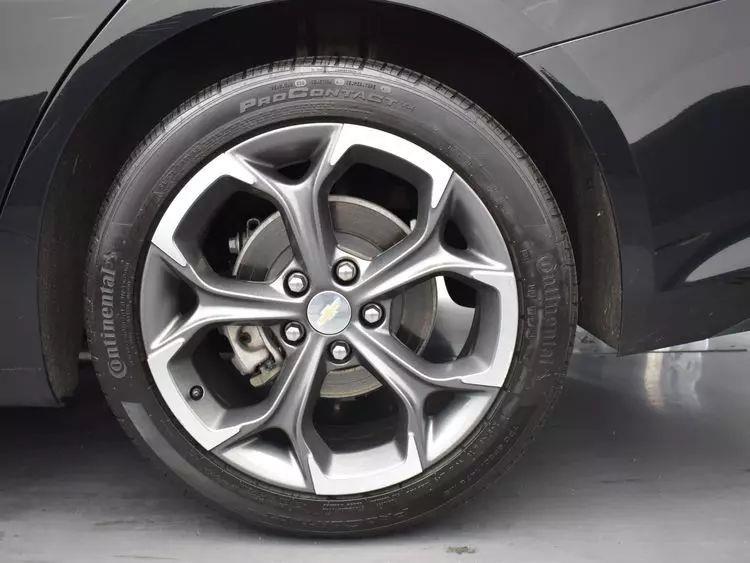 2023 Chevrolet Malibu 1LT Sedan 4D photo