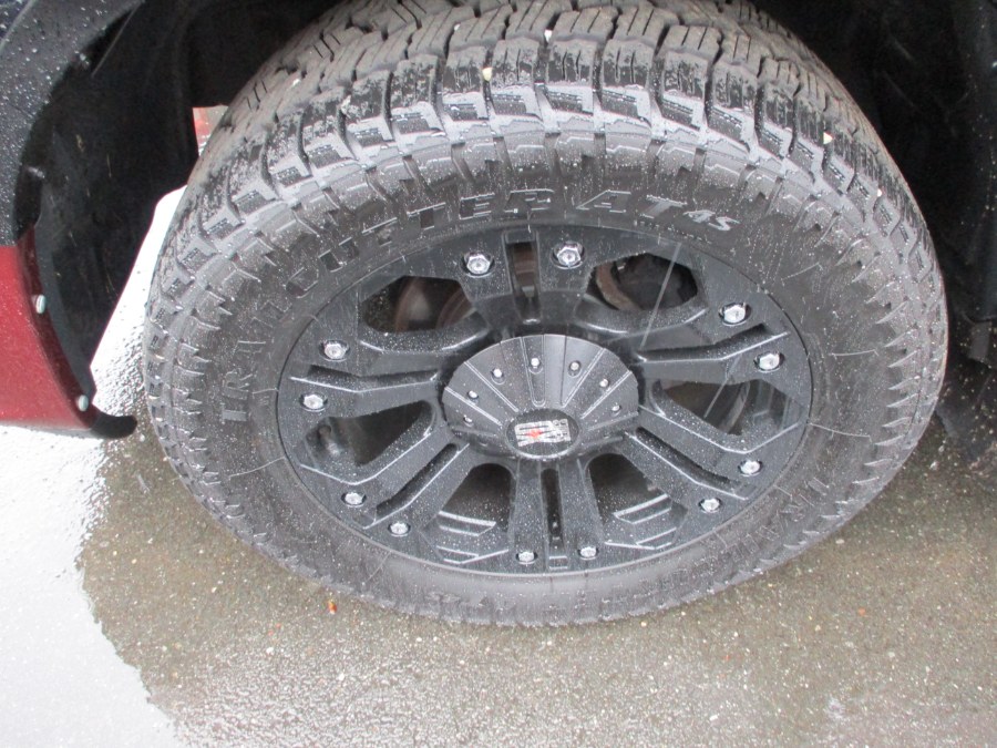 2016 RAM 1500 4WD Quad Cab 140.5