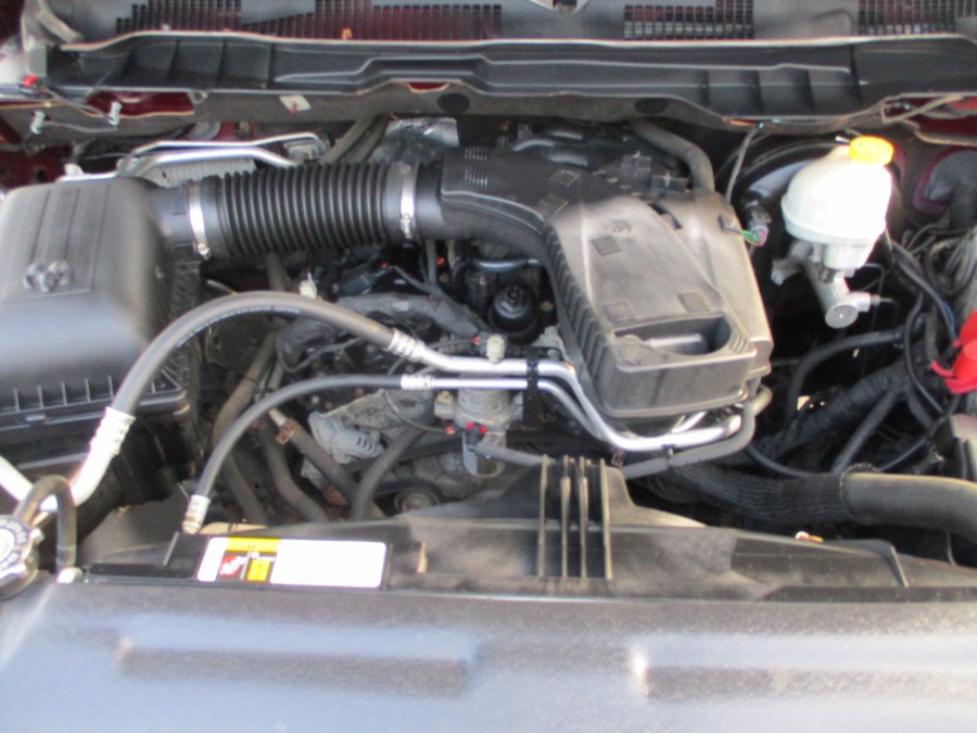 2016 RAM 1500 4WD Quad Cab 140.5