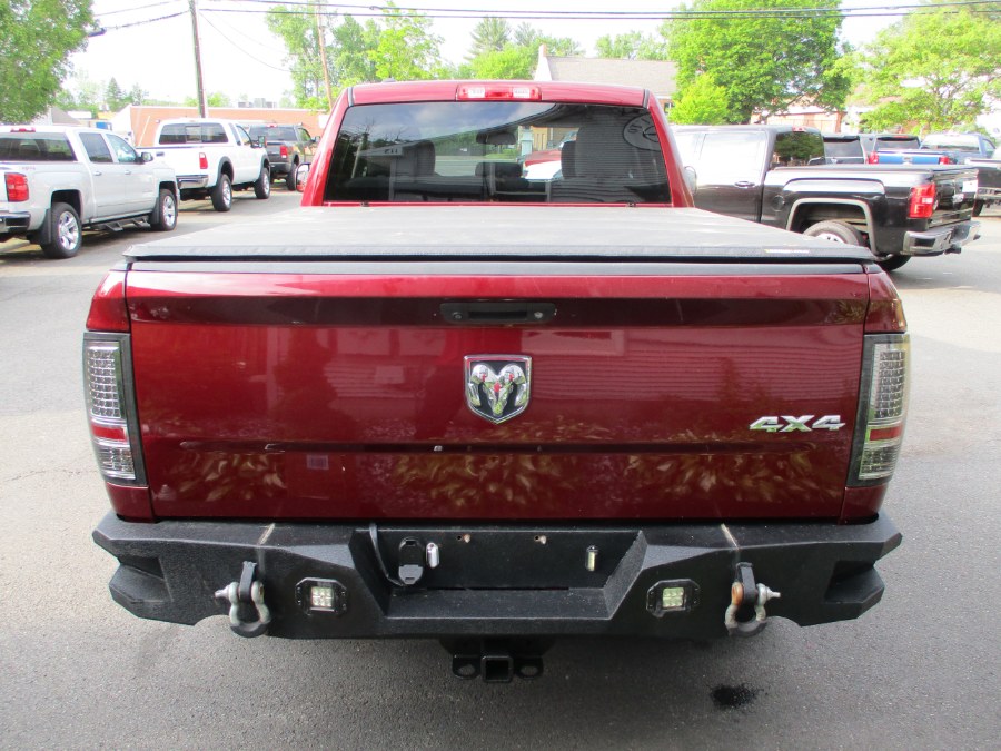 2016 RAM 1500 4WD Quad Cab 140.5