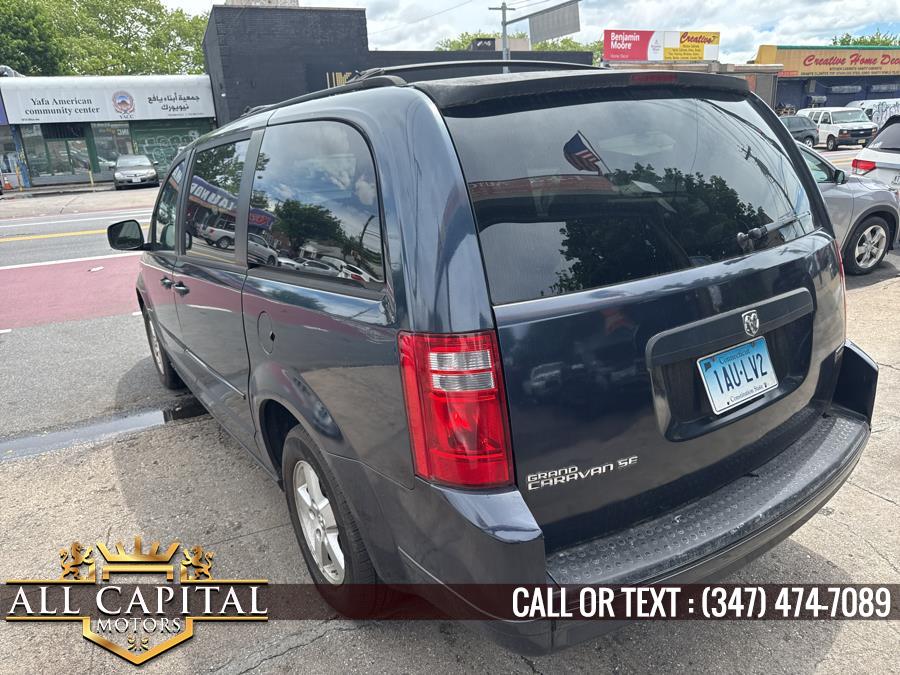 2008 Dodge Grand Caravan SE photo