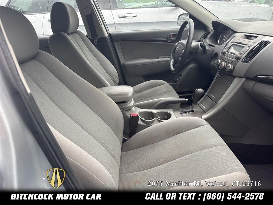 2010 Hyundai Sonata GLS photo