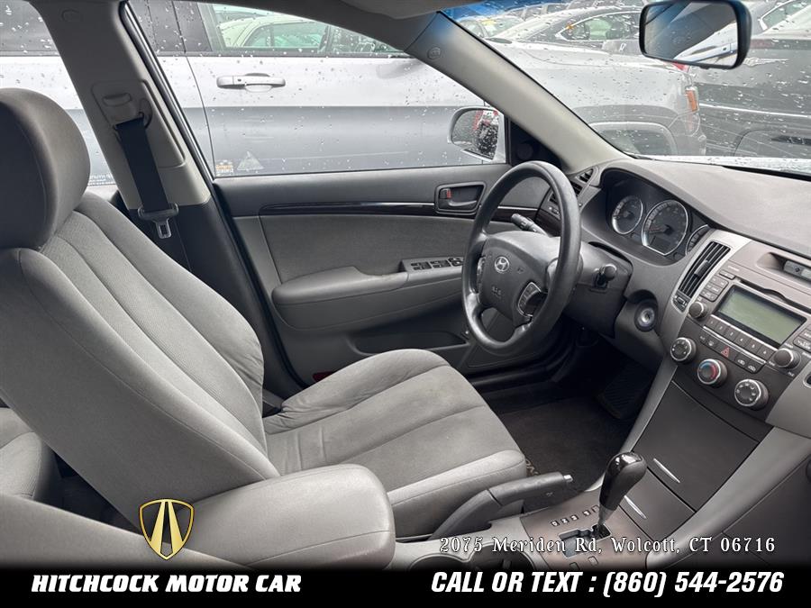 2010 Hyundai Sonata GLS photo