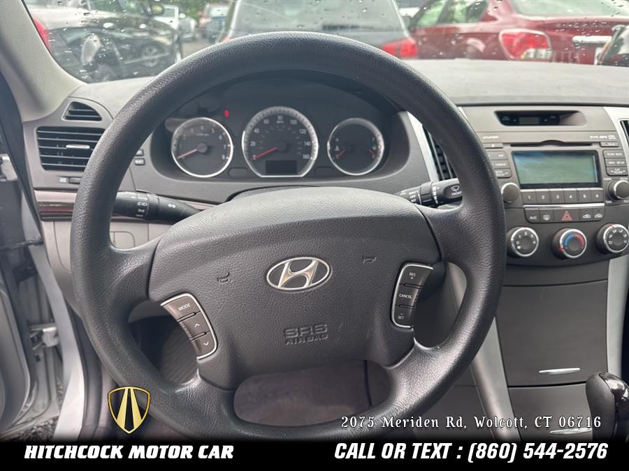 2010 Hyundai Sonata GLS photo