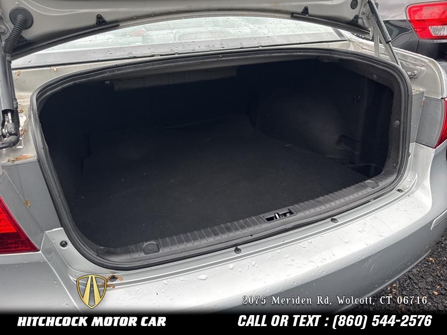 2010 Hyundai Sonata GLS photo