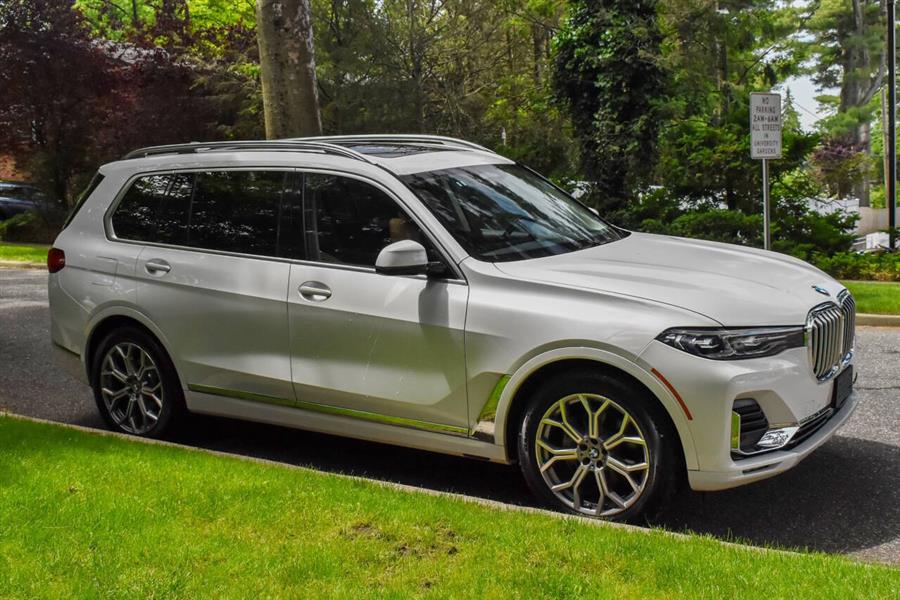 2019 BMW X7 xDrive40i AWD 4dr Sports Activ photo
