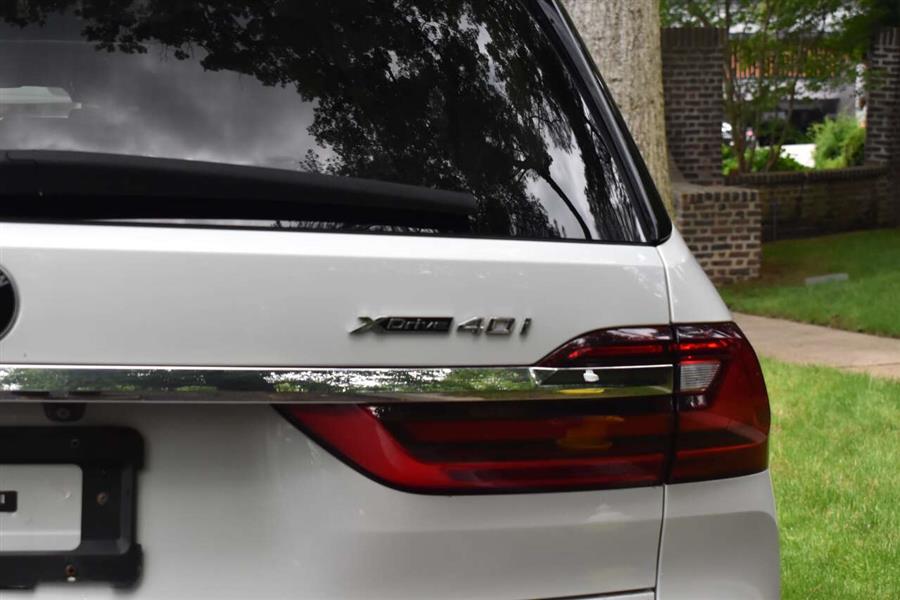 2019 BMW X7 xDrive40i AWD 4dr Sports Activ photo