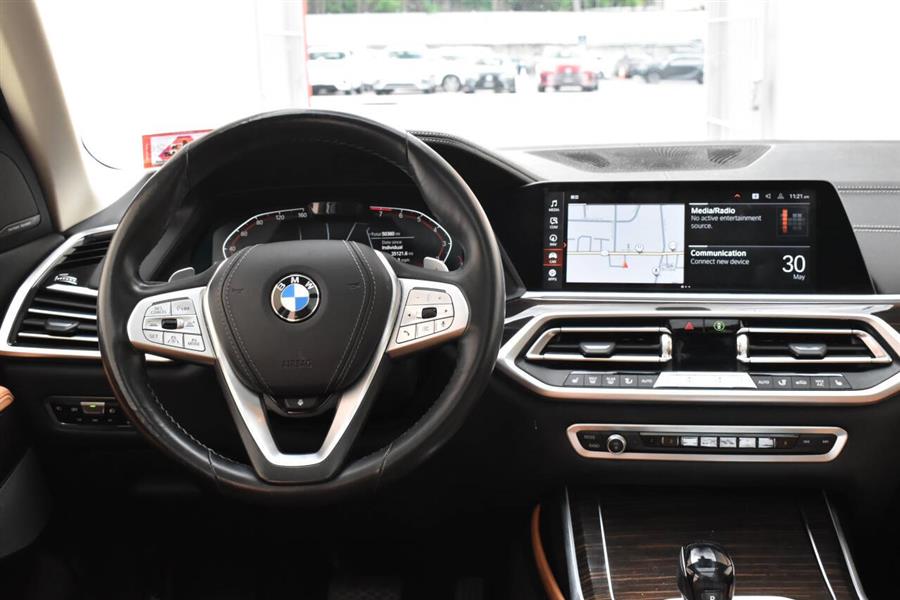 2019 BMW X7 xDrive40i AWD 4dr Sports Activ photo