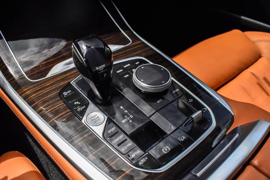 2019 BMW X7 xDrive40i AWD 4dr Sports Activ photo