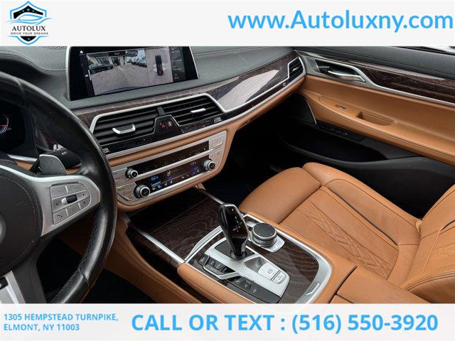 2022 BMW 7-Series 750i xDrive photo
