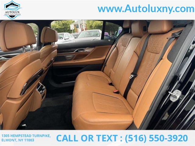 2022 BMW 7-Series 750i xDrive photo
