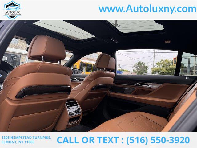 2022 BMW 7-Series 750i xDrive photo
