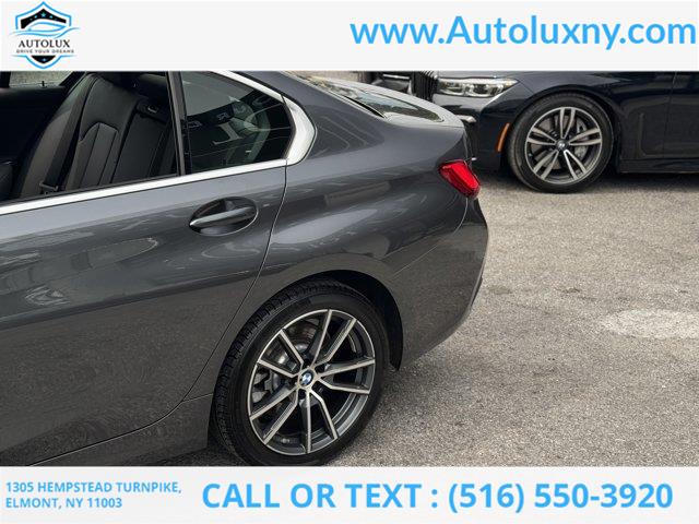 2019 BMW 3-Series 330i xDrive photo