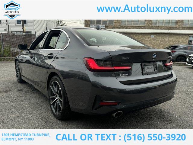 2019 BMW 3-Series 330i xDrive photo