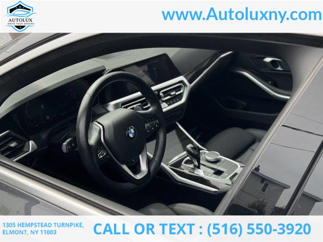 2019 BMW 3-Series 330i xDrive photo
