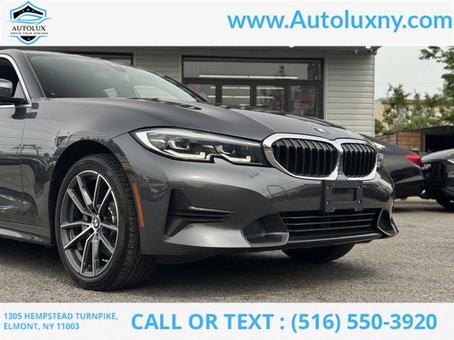 2019 BMW 3-Series 330i xDrive photo