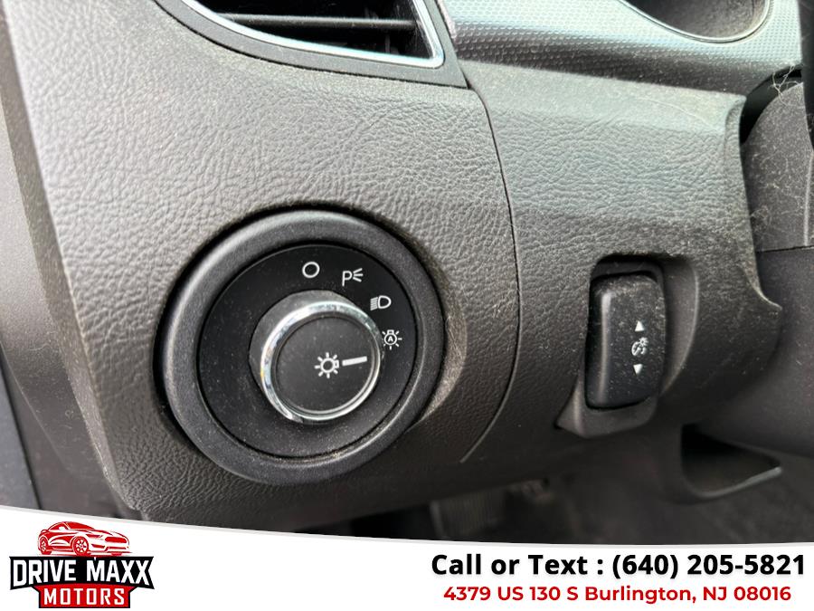 2010 Ford Taurus SEL photo