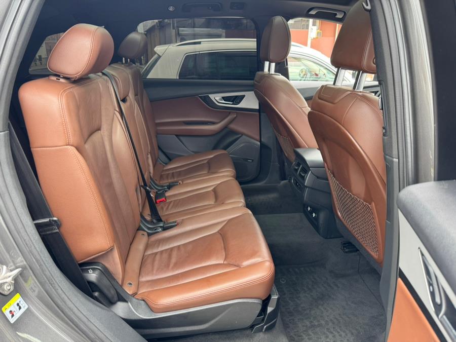 2019 Audi Q7 Premium Plus 45 TFSI quattro photo