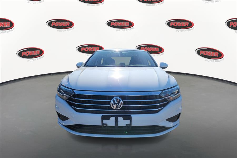 2021 Volkswagen Jetta R-Line Auto photo