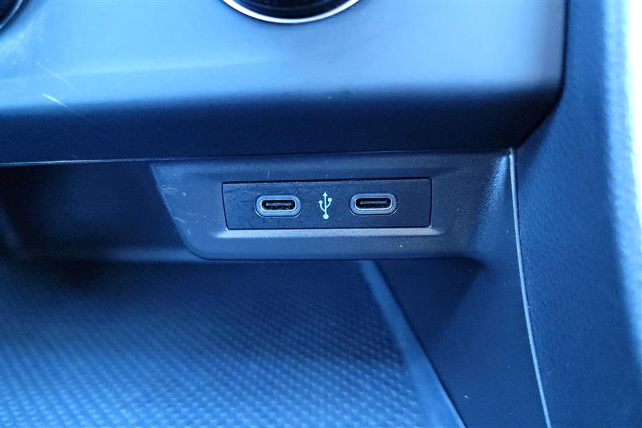 2021 Volkswagen Jetta R-Line Auto photo