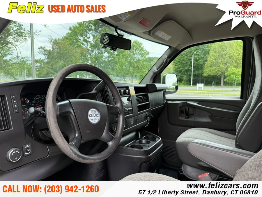 2014 GMC Savana 2500 2500 photo
