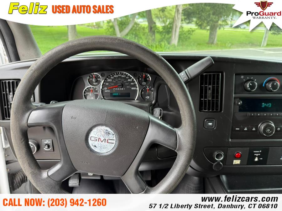 2014 GMC Savana 2500 2500 photo
