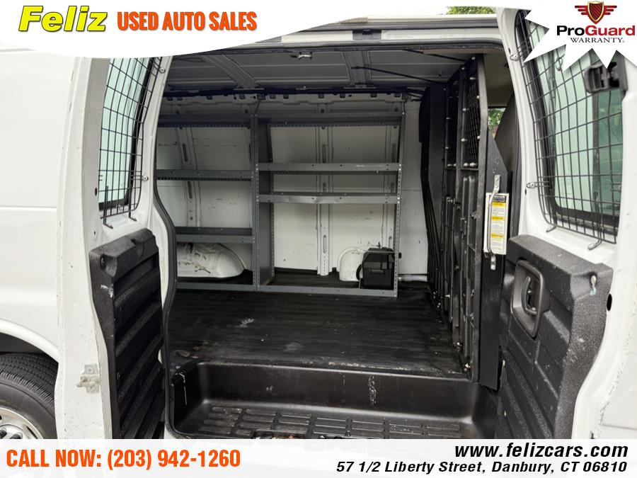 2014 GMC Savana 2500 2500 photo