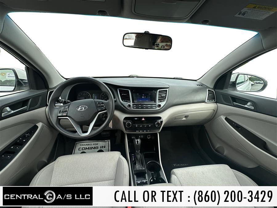 2017 Hyundai Tucson SE AWD photo